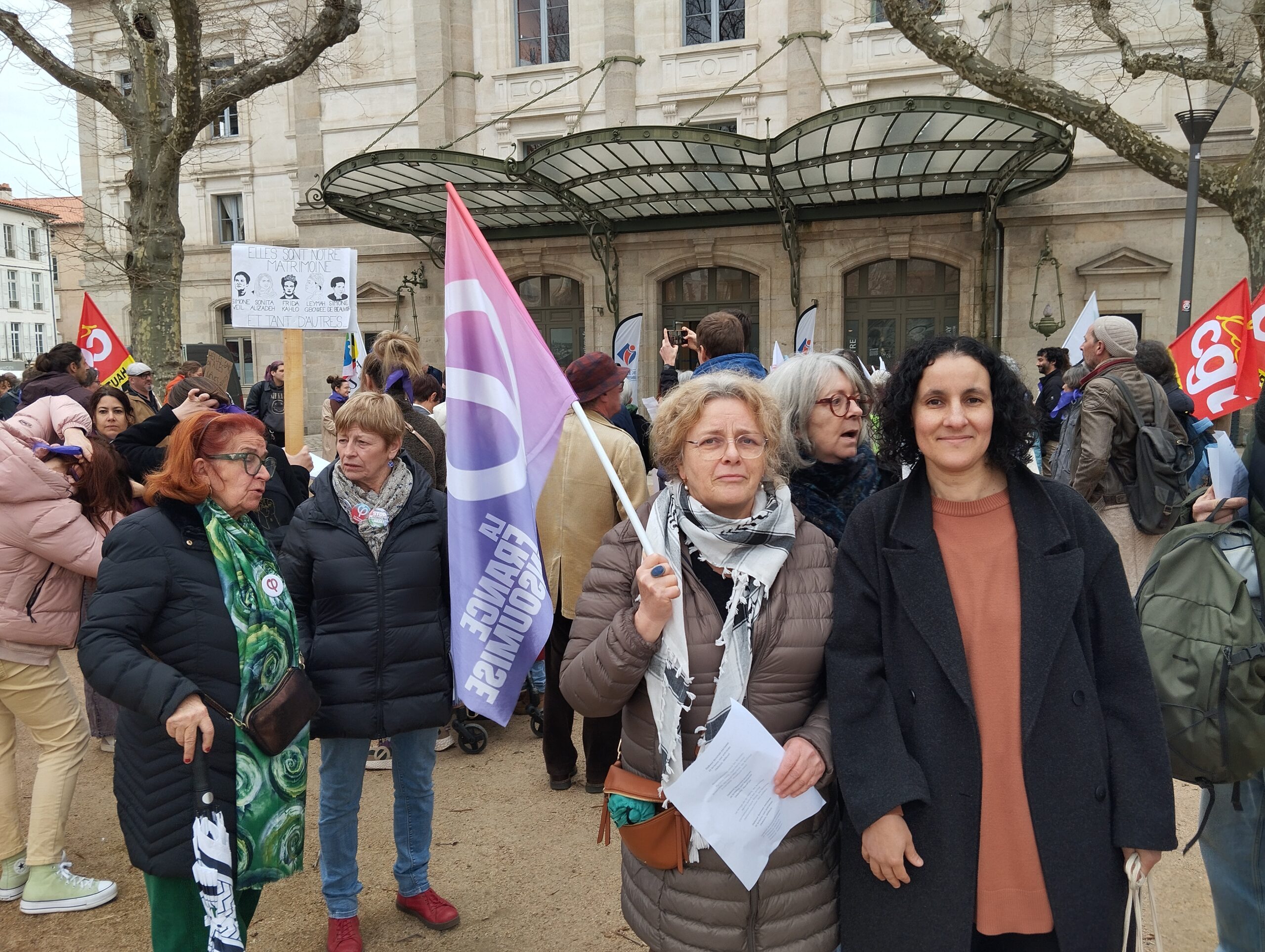Présent-e-s à la manif féministe le 7 mars !